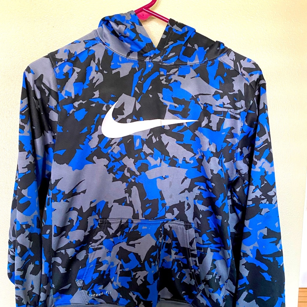 NIKE blue camo boys x-large pullover hoodie